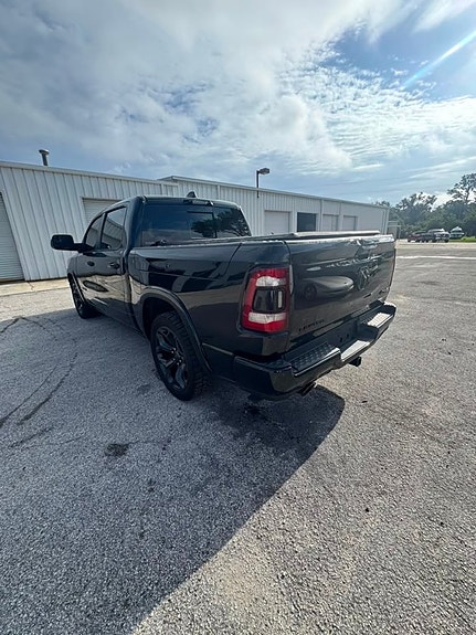 Dodge RAM 1500 6 of 17