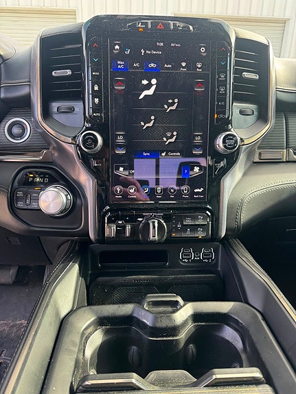 Dodge RAM 1500 14 of 17
