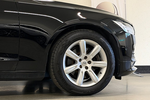 Volvo V90 6 of 29