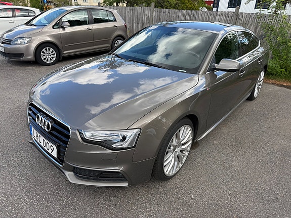 Audi A5 9 of 20