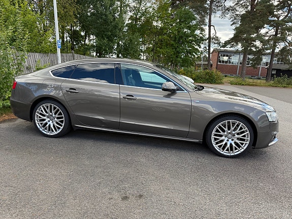 Audi A5 4 of 20