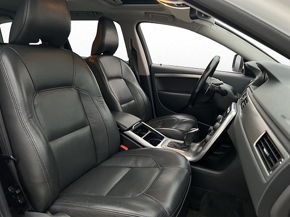 Volvo XC70 10 of 30