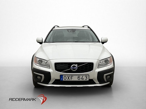 Volvo XC70 2 of 30