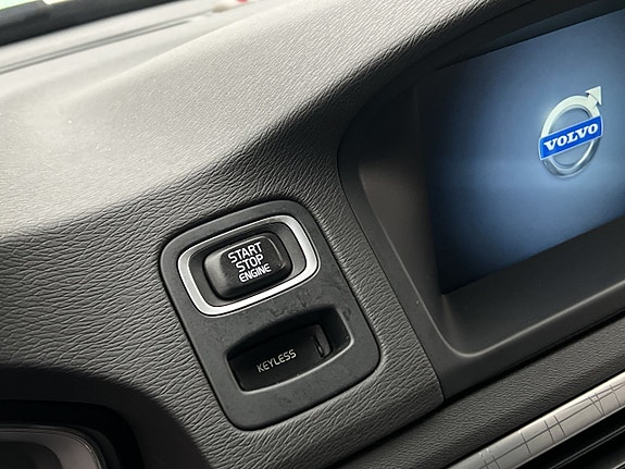 Volvo XC70 30 of 30