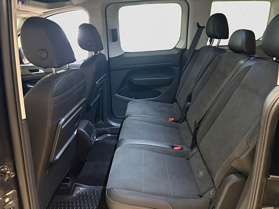 Volkswagen Caddy 10 of 13