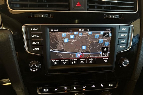 Volkswagen Golf I 17 of 24