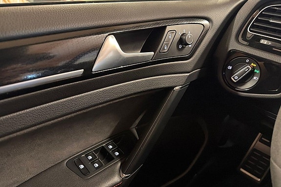 Volkswagen Golf I 15 of 24