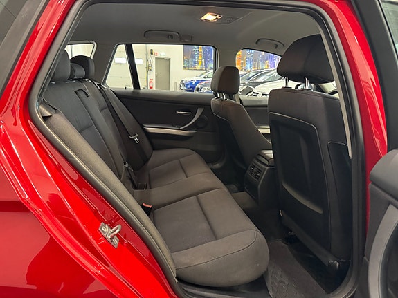 BMW 320d 10 of 21