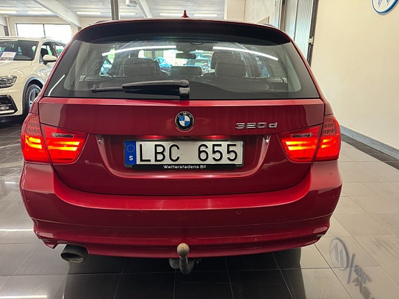 BMW 320d 6 of 21
