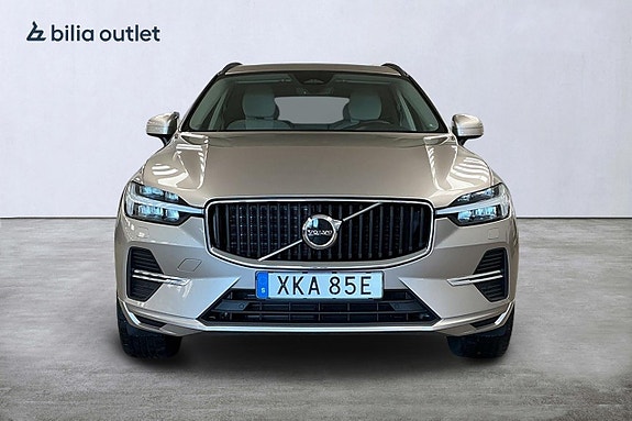 Volvo XC60 8 of 29