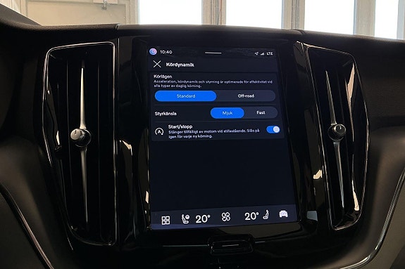 Volvo XC60 18 of 29