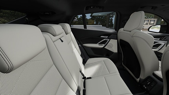 BMW iX2 11 of 13
