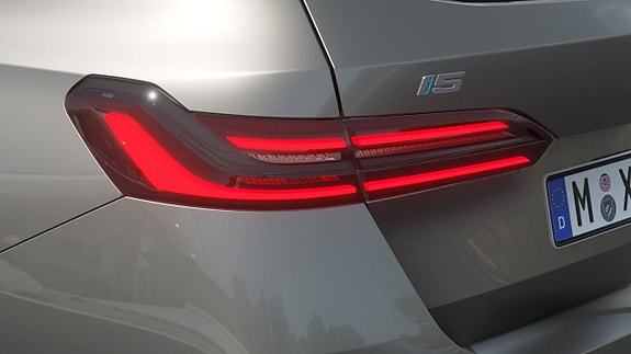 BMW i5 8 of 13