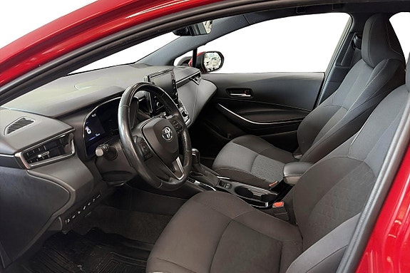 Toyota Corolla 8 of 21