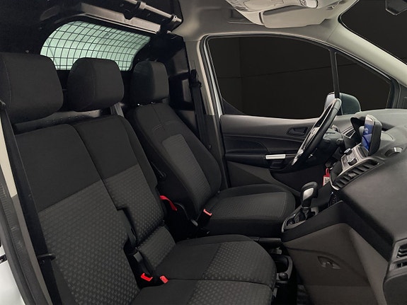 Ford Transit Connect 25 of 30