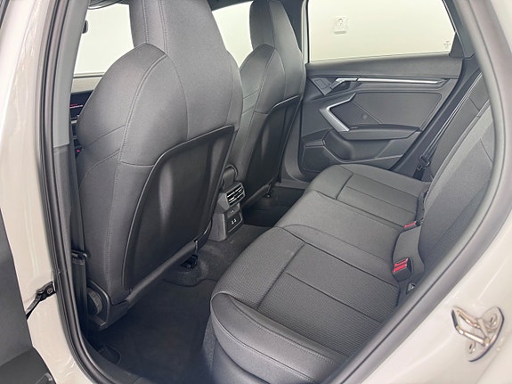 Audi A3 7 of 17