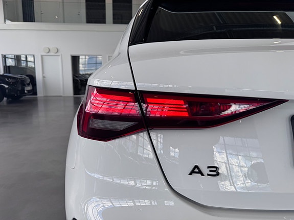Audi A3 16 of 17