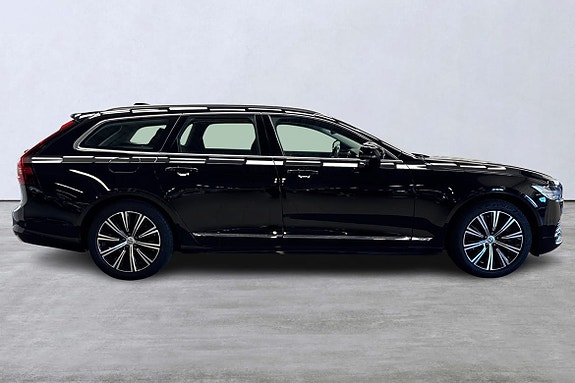 Volvo V90 3 of 25