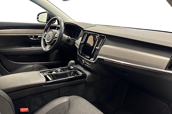 Volvo V90 10 of 25