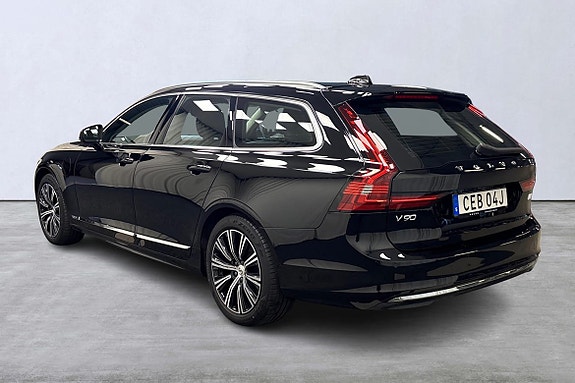 Volvo V90 4 of 25