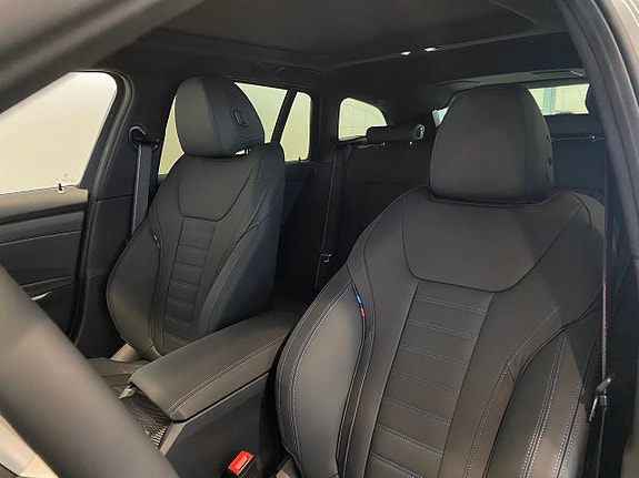 BMW M340i 5 of 17