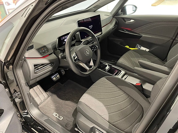Volkswagen ID.3 15 of 27