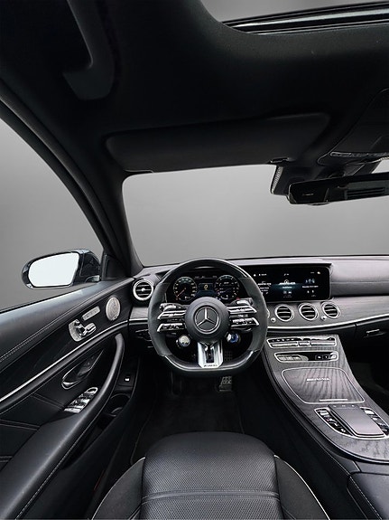Mercedes-Benz E63 22 of 30
