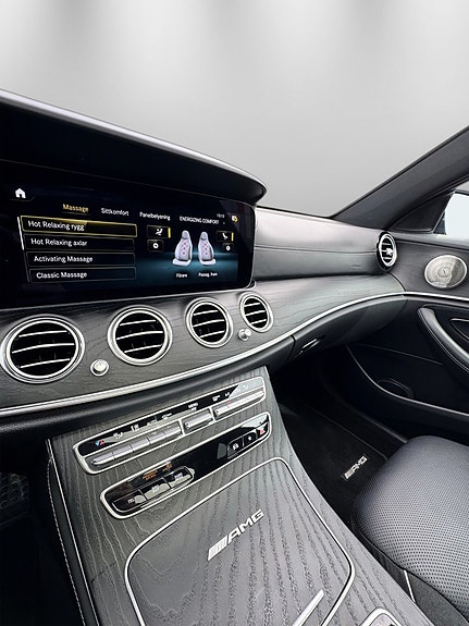 Mercedes-Benz E63 16 of 30