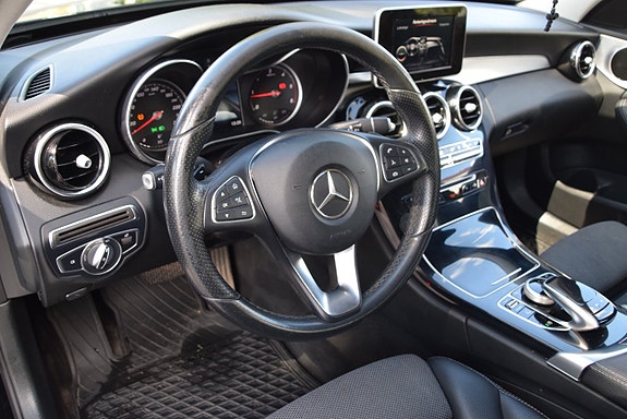 Mercedes-Benz C220 d 22 of 26