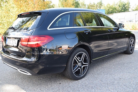 Mercedes-Benz C220 d 5 of 26