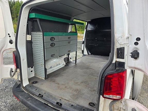 Volkswagen Transporter 12 of 12