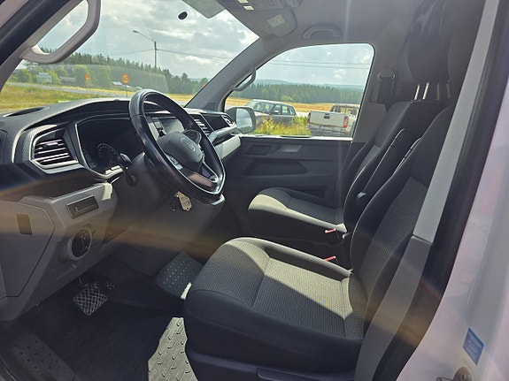 Volkswagen Transporter 5 of 12