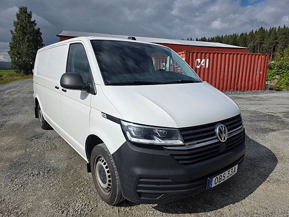Volkswagen Transporter 2 of 12