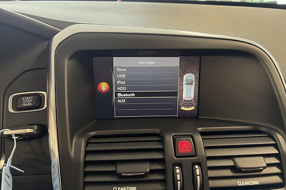 Volvo XC60 21 of 22