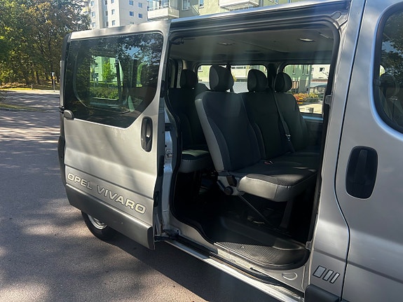 Opel Vivaro 7 of 25