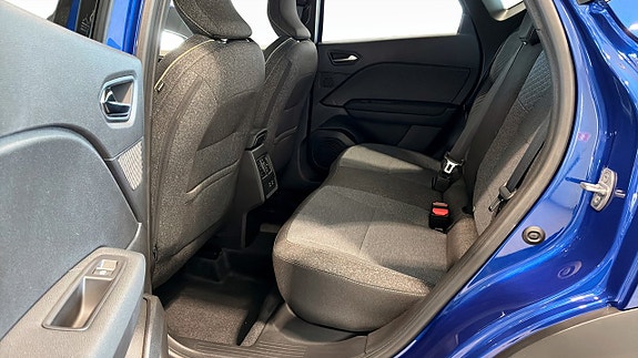 Renault Captur 5 of 10