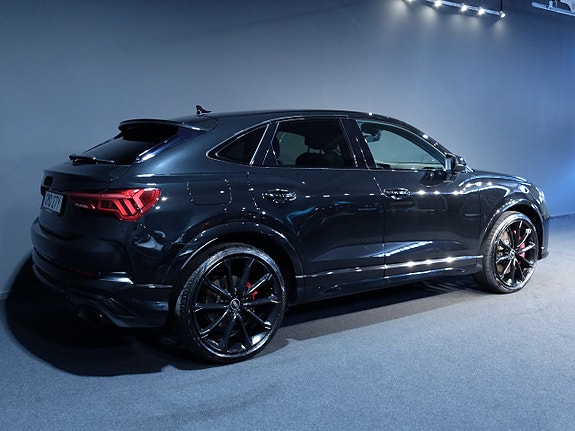 Audi Q3 3 of 13