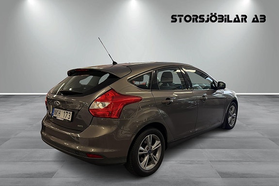 Ford Focus 3 of 15
