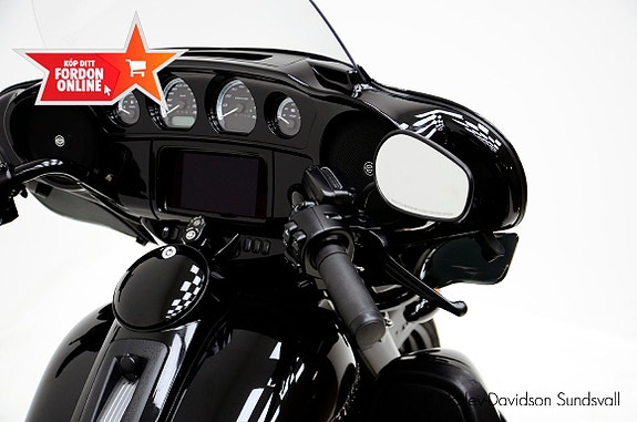 Harley-Davidson Ultra Limited *Hemleverans* 8 of 10