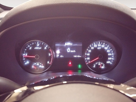 Kia Sportage 12 of 21