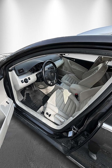 Volkswagen Passat 6 of 7