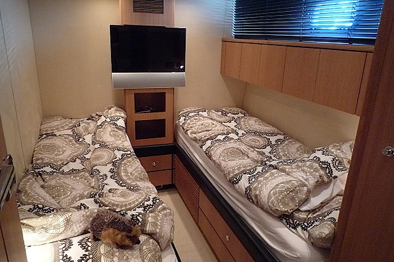 Fairline Squadron 78 2008 Caterpillar C32 Acert 9 of 12