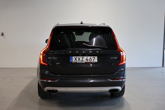 Volvo XC90 7 of 27