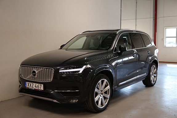 Volvo XC90 4 of 27