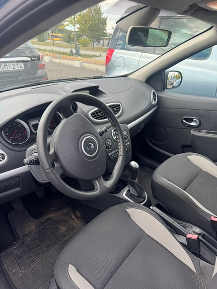 Renault Clio 5 of 7