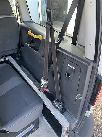 Volkswagen Caddy Maxi 10 of 10