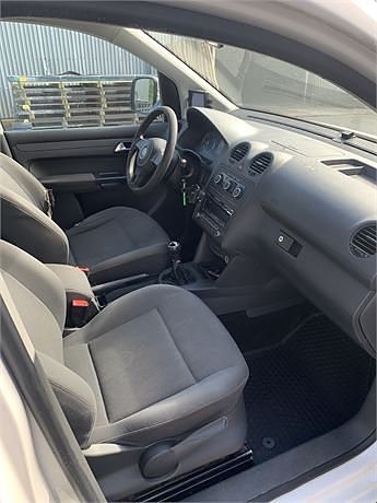 Volkswagen Caddy Maxi 7 of 10