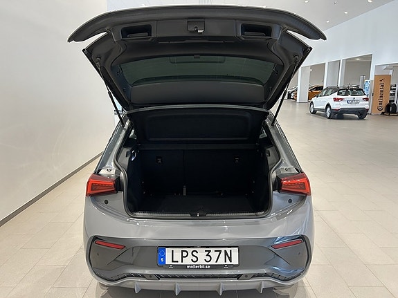 Cupra Born 9 of 18