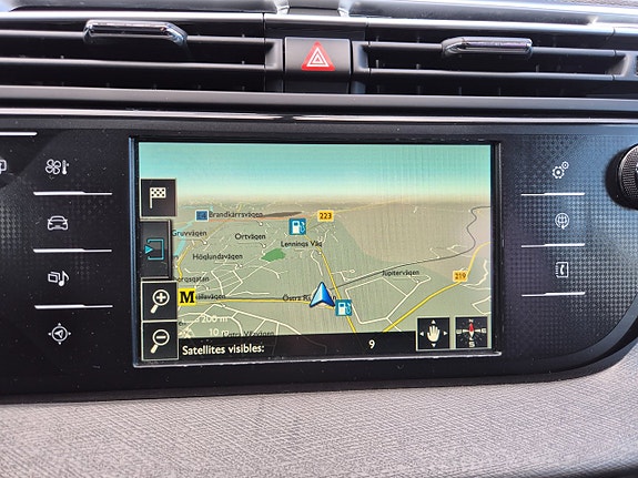 Citroen Grand C4 Picasso 18 of 23