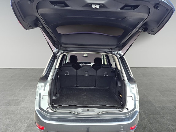 Citroen Grand C4 Picasso 5 of 23